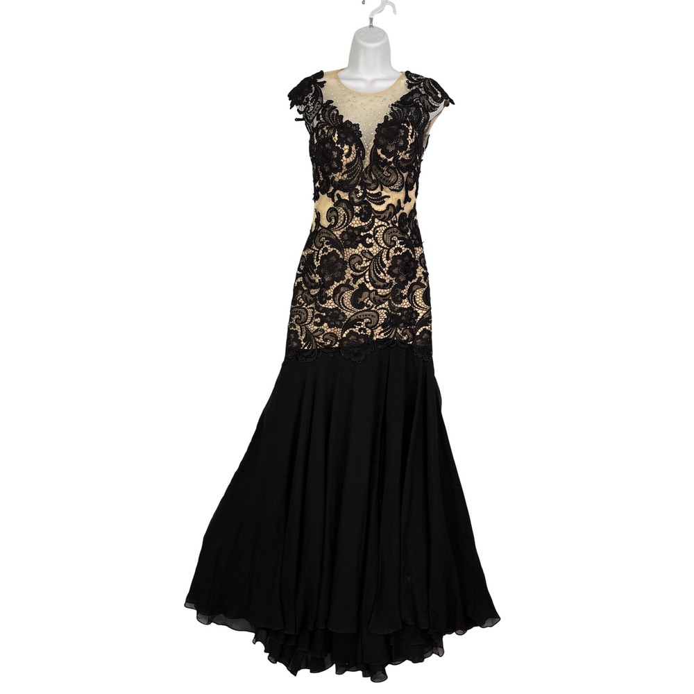 Camille La Vie Black Lace Illusion Gown Dress Formal Open Back Rhinestone Size 0